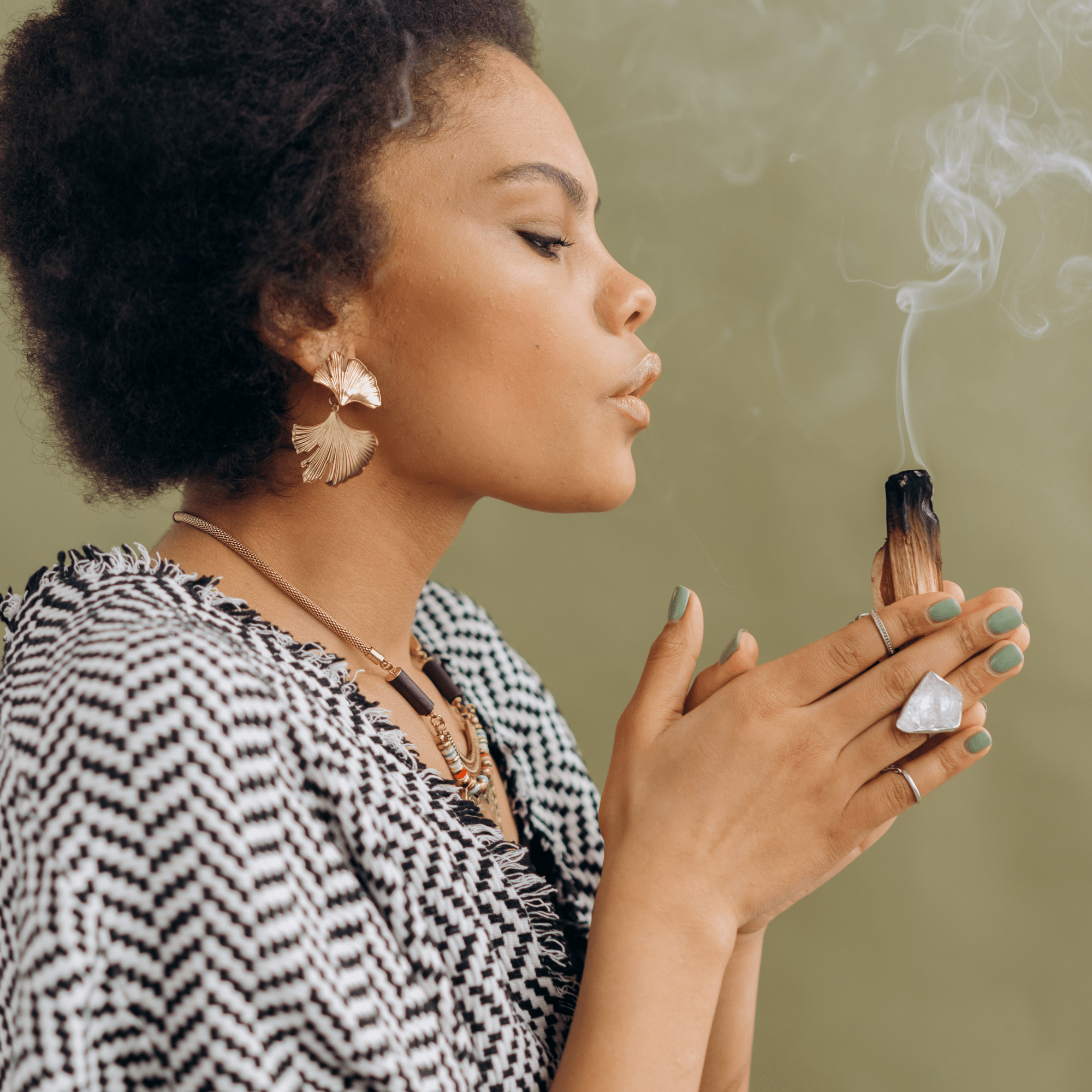 Palo Santo Sticks - Haus Of Alchemy