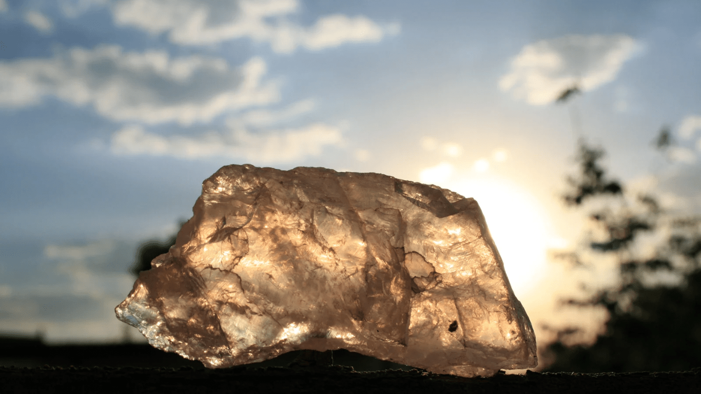 Clear Quartz Crystal Properties - Haus Of Alchemy